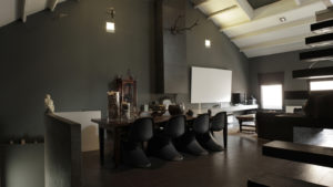 black loft sala