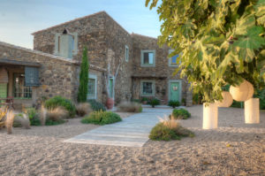 emporda house sala
